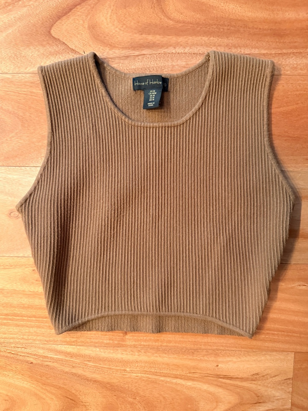 House of Harlow knit crop top